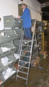 Stabilo® Professional Stufen-StehLeiter, Standplattform & Sicherheitsbügel, fahrbar - Alu - Arbeitshöhe 5.30 m - 1 x 14 Stufen