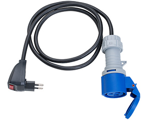Adapterleitung mit CEE-Kupplung & Stecker T12, 3-polig, IP20 - 1.5 m / 3 x 1.5 mm² - 230 V/10 A - Stecker 90° abgewinkelt