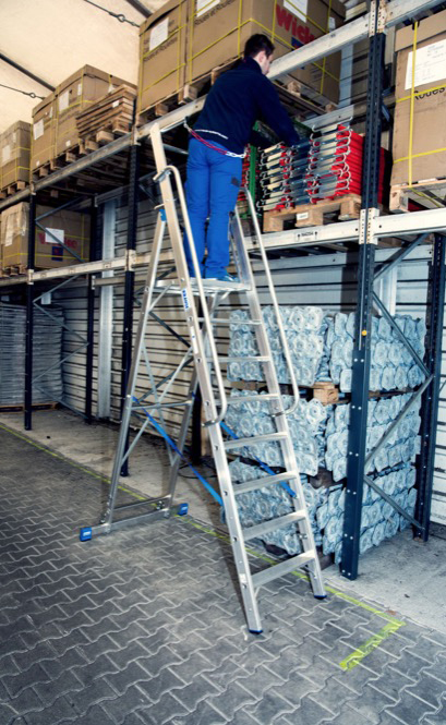 Stabilo® Professional Stufen-StehLeiter, Sicherheitsbügel & Absicherung, fahrbar - Alu - Arbeitshöhe 4.80 m - 1 x 12 Stufen – Bild 4