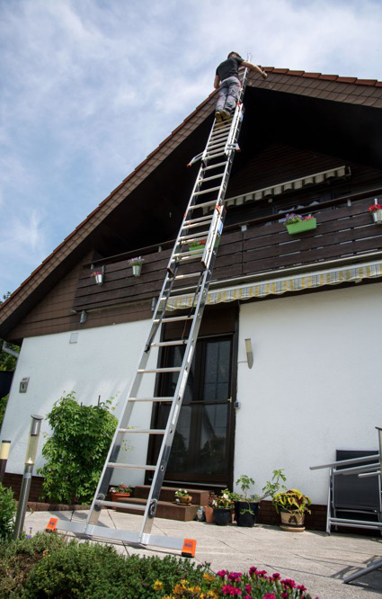 Monto® Tribilo® Sprossen-VielzweckLeiter, dreiteilig - Alu - Arbeitshöhen 4.40 m bis 9.30 m - 3 x 12 Sprossen – Bild 4